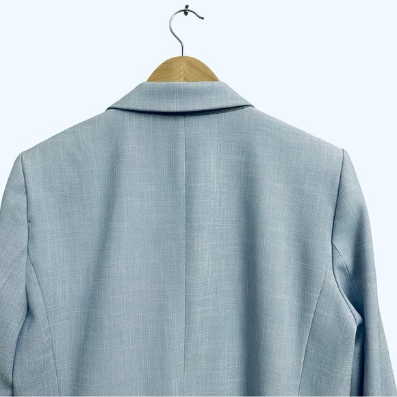 Ann Taylor The Notched One Button Blazer in Cross Weave Deep Wisteria - Picture 7 of 11